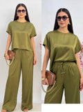 Leichtes Kostüm mit Bluse und Hose Kasha