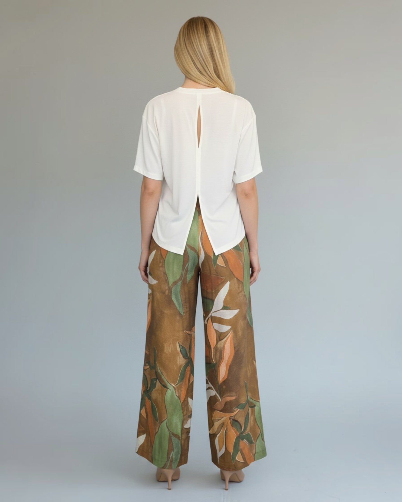 Kasha T-Shirt Viore Collection